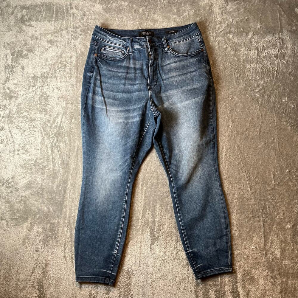 Judy Blue Women's Straight Leg Jeans - Blue